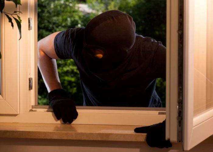 &Delta;&iota;ά&rho;&rho;&eta;&xi;&eta; &sigma;&pi;&iota;&tau;&iota;&omicron;ύ &sigma;&tau;&alpha; &Pi;&epsilon;&lambda;&epsilon;&tau;ά!