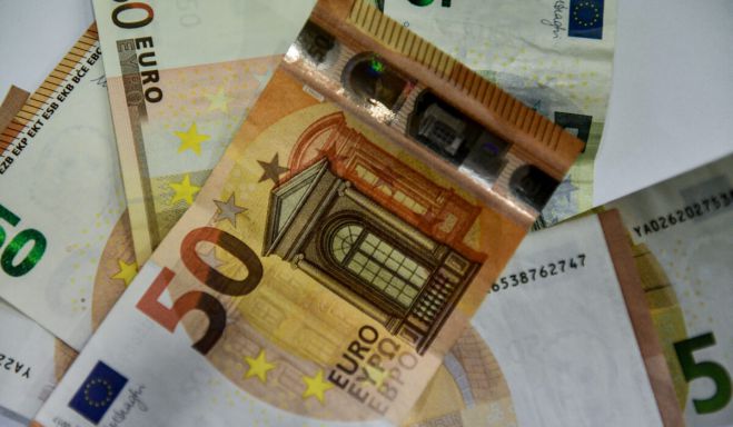 Αίτηση για επίδομα 750 ευρώ από ΔΥΠΑ - Αφορά χιλιάδες εργαζομένους και ανέργους!