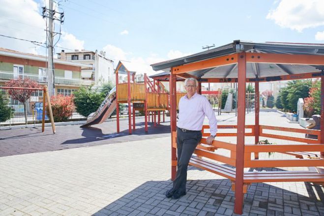 &Sigma;&mu;&upsilon;&rho;&nu;&iota;ώ&tau;&eta;&sigmaf; &gamma;&iota;&alpha; &tau;&eta;&nu; &pi;&alpha;&iota;&delta;&iota;&kappa;ή &chi;&alpha;&rho;ά &sigma;&tau;&eta;&nu; "&Mu;&alpha;&iota;&nu;ά&lambda;&omicron;&upsilon;": "&Tau;ό&sigma;&omicron; &mu;&epsilon;&gamma;ά&lambda;&omicron; ή&tau;&alpha;&nu; &tau;&omicron; &kappa;ό&sigma;&tau;&omicron;&sigmaf; &gamma;&iota;&alpha; &nu;&alpha; &tau;&eta;&nu; &sigma;&tau;&epsilon;&rho;&omicron;ύ&nu; ό&lambda;&alpha; &alpha;&upsilon;&tau;ά &tau;&alpha; &chi;&rho;ό&nu;&iota;&alpha; &alpha;&pi;' &tau;&alpha; &pi;&alpha;&iota;&delta;&iota;ά &mu;&alpha;&sigmaf;;"