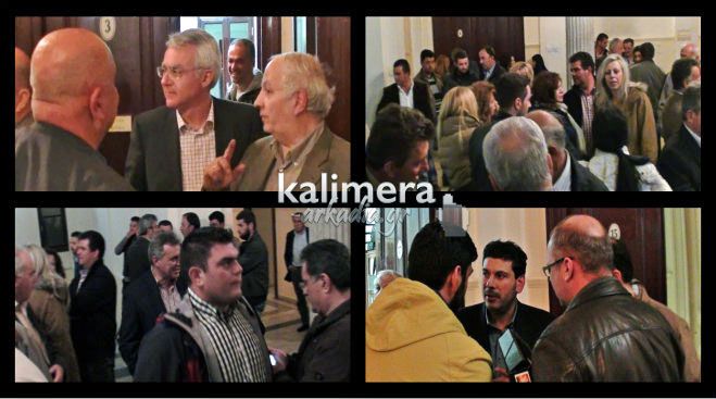 &Pi;&lambda;&eta;&sigma;&iota;ά&zeta;&epsilon;&iota; &eta; &alpha;&nu;&alpha;&kappa;ή&rho;&upsilon;&xi;&eta; &tau;&omega;&nu; &sigma;&upsilon;&nu;&delta;&upsilon;&alpha;&sigma;&mu;ώ&nu;