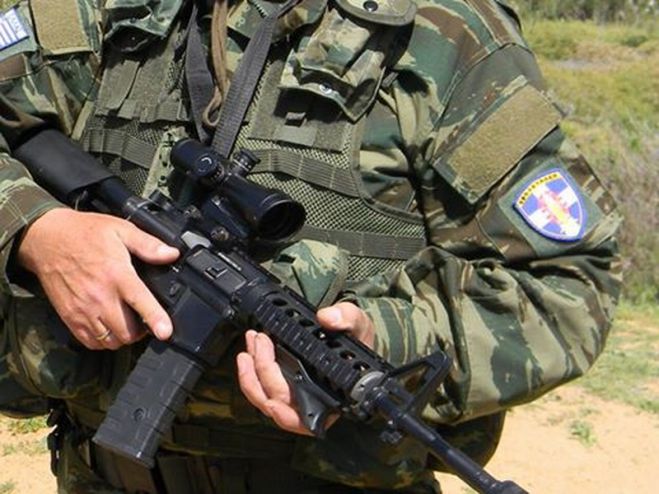 &Tau;&rho;ί&pi;&omicron;&lambda;&eta; | &Iota;&sigma;&tau;&omicron;&rho;&iota;&kappa;ή &alpha;&nu;&alpha;&delta;&rho;&omicron;&mu;ή &sigma;&tau;&eta;&nu; &Epsilon;&theta;&nu;&omicron;&phi;&upsilon;&lambda;&alpha;&kappa;ή