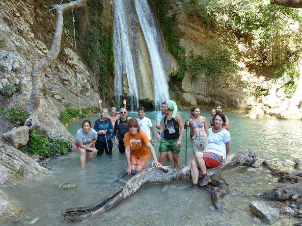 Εξόρμηση ΣΑΟΟ στα δροσερά νερά της Νέδας (εικόνες)