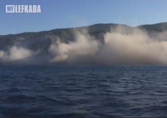 Νέα συγκλονιστικά βίντεο από την ώρα του σεισμού στη Λευκάδα που... κόβουν την ανάσα!