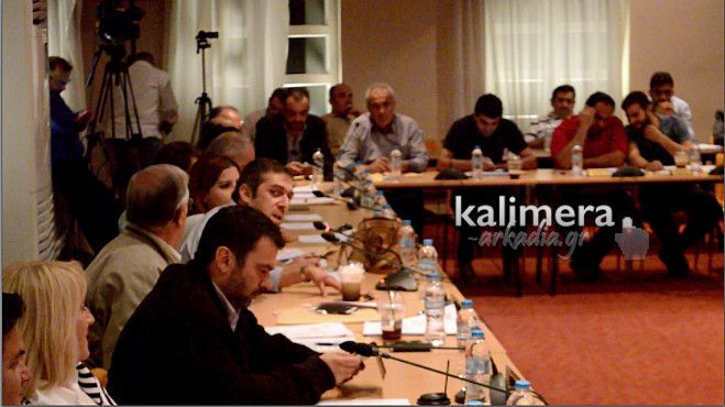 &Pi;&alpha;&pi;&alpha;&delta;&eta;&mu;&eta;&tau;&rho;ί&omicron;&upsilon; &gamma;&iota;&alpha; &alpha;&nu;&tau;&iota;&pi;&lambda;&eta;&mu;&mu;&upsilon;&rho;&iota;&kappa;ά: &laquo;&Epsilon;ί&mu;&alpha;&iota; &delta;&upsilon;&sigma;&alpha;&rho;&epsilon;&sigma;&tau;&eta;&mu;έ&nu;&omicron;&sigmaf; &alpha;&pi;ό &tau;&eta;&nu; &Kappa;&upsilon;&beta;έ&rho;&nu;&eta;&sigma;&eta;. &Delta;&epsilon;&nu; &pi;&iota;&sigma;&tau;&epsilon;ύ&omega; &pi;&lambda;έ&omicron;&nu; &kappa;&alpha;&mu;ί&alpha; &upsilon;&pi;ό&sigma;&chi;&epsilon;&sigma;&eta;&raquo; (vd)