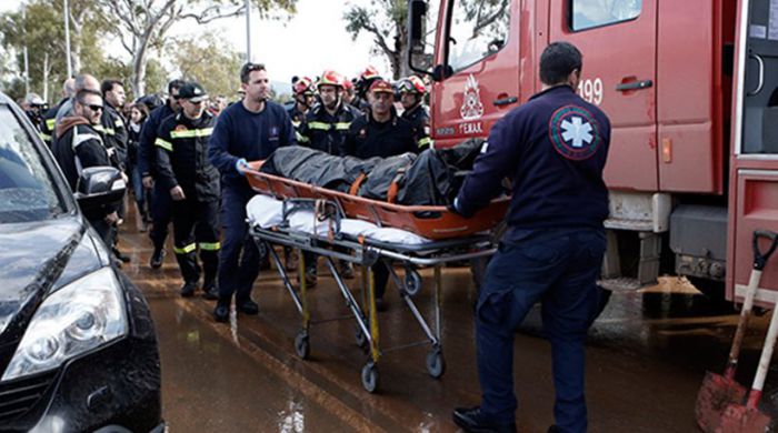 Εντοπίστηκε νεκρός στη Μάνδρα - 21 τα θύματα της τραγωδίας
