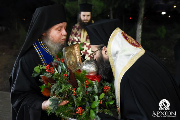&Upsilon;&pi;&omicron;&delta;&omicron;&chi;ή &tau;&eta;&sigmaf; &Kappa;ά&rho;&alpha;&sigmaf; &tau;&omicron;&upsilon; &Alpha;&gamma;ί&omicron;&upsilon; &Pi;&rho;&omicron;&kappa;&omicron;&pi;ί&omicron;&upsilon; &tau;&omicron;&upsilon; &Delta;&epsilon;&kappa;&alpha;&pi;&omicron;&lambda;ί&tau;&omicron;&upsilon; &sigma;&tau;&omicron; &Mu;&epsilon;&rho;&kappa;&omicron;&beta;&omicron;ύ&nu;&iota; (&epsilon;&iota;&kappa;ό&nu;&epsilon;&sigmaf;)