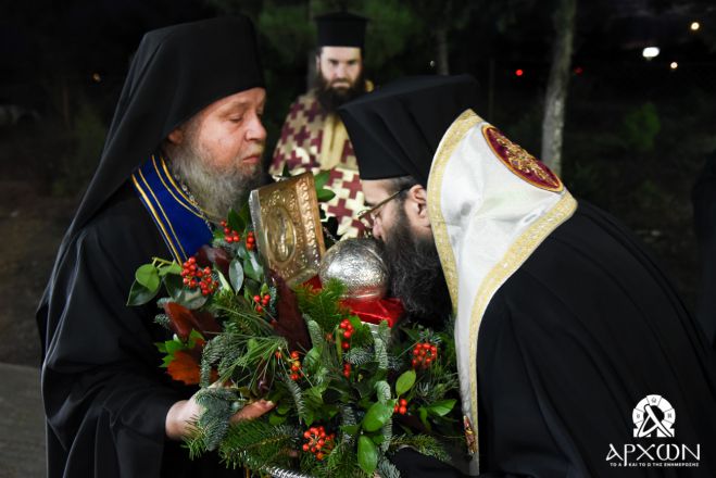 &Upsilon;&pi;&omicron;&delta;&omicron;&chi;ή &tau;&eta;&sigmaf; &Kappa;ά&rho;&alpha;&sigmaf; &tau;&omicron;&upsilon; &Alpha;&gamma;ί&omicron;&upsilon; &Pi;&rho;&omicron;&kappa;&omicron;&pi;ί&omicron;&upsilon; &tau;&omicron;&upsilon; &Delta;&epsilon;&kappa;&alpha;&pi;&omicron;&lambda;ί&tau;&omicron;&upsilon; &sigma;&tau;&omicron; &Mu;&epsilon;&rho;&kappa;&omicron;&beta;&omicron;ύ&nu;&iota; (&epsilon;&iota;&kappa;ό&nu;&epsilon;&sigmaf;)