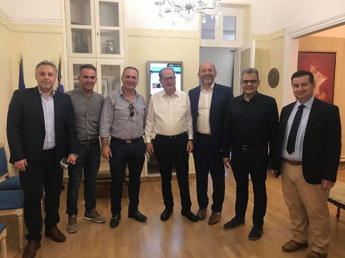 &Sigma;&epsilon; &alpha;&pi;ό&lambda;&upsilon;&tau;&eta; &sigma;&upsilon;&nu;&epsilon;&nu;&nu;ό&eta;&sigma;&eta; &Pi;&epsilon;&rho;&iota;&phi;έ&rho;&epsilon;&iota;&alpha; &kappa;&alpha;&iota; &Epsilon;&pi;&iota;&mu;&epsilon;&lambda;&eta;&tau;ή&rho;&iota;&alpha; &sigma;&tau;&eta;&nu; &Pi;&epsilon;&lambda;&omicron;&pi;ό&nu;&nu;&eta;&sigma;&omicron;!