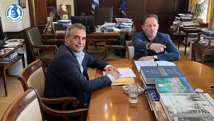 Συνάντηση Πέτσα - Τζιούμη | «Αξιοποιούμε τα χρηματοδοτικά προγράμματα για το καλό των δημοτών μας»
