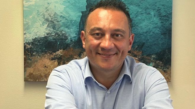 &Beta;&lambda;ά&sigma;&eta;&sigmaf;: "&Epsilon;&upsilon;&chi;&alpha;&rho;&iota;&sigma;&tau;ώ &tau;&omicron;&upsilon;&sigmaf; &sigma;&upsilon;&mu;&pi;&alpha;&tau;&rho;&iota;ώ&tau;&epsilon;&sigmaf; &mu;&omicron;&upsilon;, &pi;&omicron;&upsilon; &alpha;&nu;έ&delta;&epsilon;&iota;&xi;&alpha;&nu; &tau;&eta;&nu; &Alpha;&rho;&kappa;&alpha;&delta;ί&alpha; &mu;έ&sigma;&alpha; &sigma;&tau;&alpha; &delta;έ&kappa;&alpha; &kappa;&alpha;&lambda;ύ&tau;&epsilon;&rho;&alpha; &alpha;&pi;&omicron;&tau;&epsilon;&lambda;έ&sigma;&mu;&alpha;&tau;&alpha; &tau;&eta;&sigmaf; &Nu;&Delta; &sigma;&epsilon; ό&lambda;&eta; &tau;&eta;&nu; &Epsilon;&lambda;&lambda;ά&delta;&alpha;"