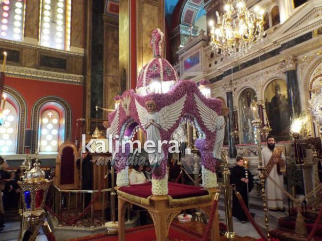 Ώρα ... αποκάλυψης για τον εντυπωσιακό επιτάφιο στην Τρίπολη!