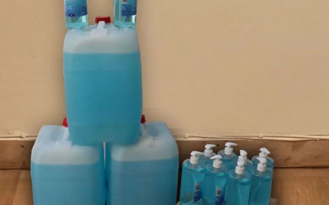 &Mu;&iota;&sigma;ό &epsilon;&kappa;&alpha;&tau;&omicron;&mu;&mu;ύ&rho;&iota;&omicron; &euro; &mu;έ&chi;&rho;&iota; &tau;ώ&rho;&alpha; &alpha;&pi;ό &tau;&eta;&nu; &Pi;&epsilon;&rho;&iota;&phi;έ&rho;&epsilon;&iota;&alpha; &gamma;&iota;&alpha; &alpha;&nu;&alpha;&lambda;ώ&sigma;&iota;&mu;&alpha; &sigma;&epsilon; &Nu;&omicron;&sigma;&omicron;&kappa;&omicron;&mu;&epsilon;ί&alpha; &kappa;&alpha;&iota; &Kappa;έ&nu;&tau;&rho;&alpha; &Upsilon;&gamma;&epsilon;ί&alpha;&sigmaf;