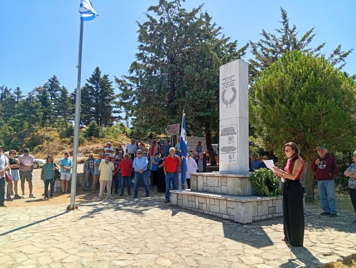 &Tau;&omicron; &Kappa;&Kappa;&Epsilon; &tau;ί&mu;&eta;&sigma;&epsilon; &tau;&eta;&nu; 83&eta; &epsilon;&pi;έ&tau;&epsilon;&iota;&omicron; &alpha;&pi;ό &tau;&eta; &mu;ά&chi;&eta; &epsilon;&nu;ά&nu;&tau;&iota;&alpha; &sigma;&tau;&omicron;&upsilon;&sigmaf; &iota;&tau;&alpha;&lambda;&omicron;ύ&sigmaf; &phi;&alpha;&sigma;ί&sigma;&tau;&epsilon;&sigmaf; &sigma;&tau;&omicron;&nu; &Kappa;&omicron;&sigma;&mu;ά &Alpha;&rho;&kappa;&alpha;&delta;ί&alpha;&sigmaf; (&epsilon;&iota;&kappa;ό&nu;&epsilon;&sigmaf;)