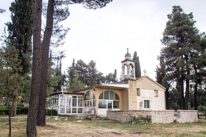 &Tau;&rho;ί&pi;&omicron;&lambda;&eta; | &Eta; &epsilon;&omicron;&rho;&tau;ή &tau;&omega;&nu; &Alpha;&gamma;ί&omega;&nu; &Chi;&rho;&iota;&sigma;&tau;&omicron;&phi;ό&rho;&omicron;&upsilon; &kappa;&alpha;&iota; &Nu;&iota;&kappa;&omicron;&lambda;ά&omicron;&upsilon; &sigma;&tau;&omicron; &epsilon;&xi;&omega;&kappa;&lambda;ή&sigma;&iota; &tau;&omicron;&upsilon; &Alpha;&gamma;ί&omicron;&upsilon; &Chi;&alpha;&rho;&alpha;&lambda;ά&mu;&pi;&omicron;&upsilon;&sigmaf;