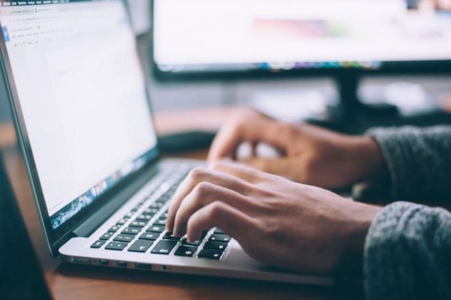 &Psi;&eta;&phi;&iota;&alpha;&kappa;ά &rho;&alpha;&nu;&tau;&epsilon;&beta;&omicron;ύ &kappa;&alpha;&iota; &sigma;&tau;&omicron;&upsilon;&sigmaf; &Delta;ή&mu;&omicron;&upsilon;&sigmaf;!