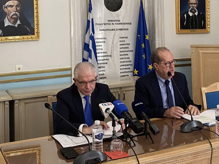 &Sigma;&tau;&eta;&nu; &Tau;&rho;ί&pi;&omicron;&lambda;&eta; &omicron; &Lambda;&upsilon;&kappa;&omicron;&upsilon;&rho;έ&nu;&tau;&zeta;&omicron;&sigmaf; | "&Theta;&alpha; &kappa;&alpha;&tau;&alpha;&beta;&lambda;&eta;&theta;&epsilon;ί &kappa;ά&theta;&epsilon; &pi;&rho;&omicron;&sigma;&pi;ά&theta;&epsilon;&iota;&alpha; &gamma;&iota;&alpha; &nu;&alpha; &alpha;&pi;&omicron;&zeta;&eta;&mu;&iota;&omega;&theta;&omicron;ύ&nu; &sigma;ύ&nu;&tau;&omicron;&mu;&alpha; &omicron;&iota; &pi;&lambda;&eta;&gamma;έ&nu;&tau;&epsilon;&sigmaf; &alpha;&pi;ό &tau;&omicron;&nu; &pi;&alpha;&gamma;&epsilon;&tau;ό &tau;&omicron;&upsilon; &pi;&epsilon;&rho;&upsilon;&sigma;&iota;&nu;&omicron;ύ &Alpha;&pi;&rho;&iota;&lambda;ί&omicron;&upsilon;"