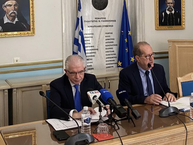 &Sigma;&tau;&eta;&nu; &Tau;&rho;ί&pi;&omicron;&lambda;&eta; &omicron; &Lambda;&upsilon;&kappa;&omicron;&upsilon;&rho;έ&nu;&tau;&zeta;&omicron;&sigmaf; | "&Theta;&alpha; &kappa;&alpha;&tau;&alpha;&beta;&lambda;&eta;&theta;&epsilon;ί &kappa;ά&theta;&epsilon; &pi;&rho;&omicron;&sigma;&pi;ά&theta;&epsilon;&iota;&alpha; &gamma;&iota;&alpha; &nu;&alpha; &alpha;&pi;&omicron;&zeta;&eta;&mu;&iota;&omega;&theta;&omicron;ύ&nu; &sigma;ύ&nu;&tau;&omicron;&mu;&alpha; &omicron;&iota; &pi;&lambda;&eta;&gamma;έ&nu;&tau;&epsilon;&sigmaf; &alpha;&pi;ό &tau;&omicron;&nu; &pi;&alpha;&gamma;&epsilon;&tau;ό &tau;&omicron;&upsilon; &pi;&epsilon;&rho;&upsilon;&sigma;&iota;&nu;&omicron;ύ &Alpha;&pi;&rho;&iota;&lambda;ί&omicron;&upsilon;"
