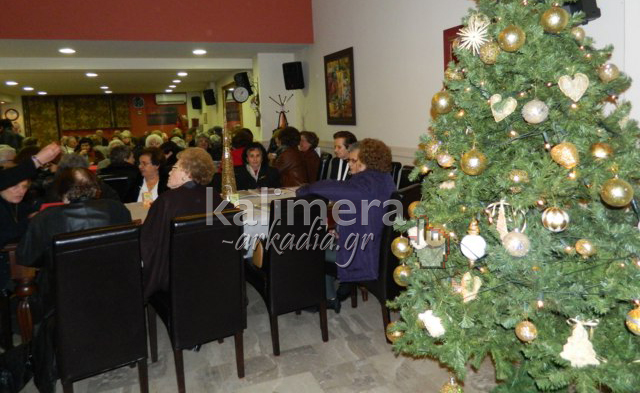 Video &ndash; &Eta;&lambda;&iota;&kappa;&iota;&omega;&mu;έ&nu;&omicron;&iota; &tau;&eta;&sigmaf; &Tau;&rho;ί&pi;&omicron;&lambda;&eta;&sigmaf; &tau;&rho;&alpha;&gamma;&omicron;ύ&delta;&eta;&sigma;&alpha;&nu; &Chi;&rho;&iota;&sigma;&tau;&omicron;&upsilon;&gamma;&epsilon;&nu;&nu;&iota;ά&tau;&iota;&kappa;έ&sigmaf; &mu;&epsilon;&lambda;&omega;&delta;ί&epsilon;&sigmaf;!