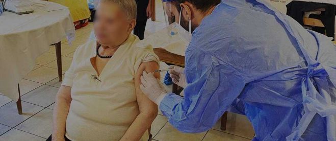 Οργή Λύτρα: &quot;Αίσχος να ζητάνε σε γεροντάκια της Γορτυνίας να ταξιδέψουν ως την Τρίπολη για να εμβολιαστούν&quot;!