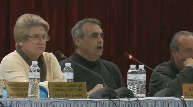 &Tau;&zeta;&iota;&omicron;ύ&mu;&eta;&sigmaf; &sigma;&epsilon; &Sigma;&mu;&upsilon;&rho;&nu;&iota;ώ&tau;&eta;: "&Gamma;&iota;&alpha; &tau;&omicron; &pi;&omicron;&lambda;&iota;&tau;&iota;&kappa;ό &kappa;&alpha;&lambda;ό &sigma;&alpha;&sigmaf;, &mu;&eta;&nu; &mu;&iota;&lambda;ά&tau;&epsilon; &gamma;&iota;&alpha; &tau;&sigma;έ&pi;&epsilon;&sigmaf;, &delta;&iota;ό&tau;&iota; &mu;&pi;&omicron;&rho;&epsilon;ί &nu;&alpha; &sigma;ά&sigmaf; &gamma;&upsilon;&rho;ί&sigma;&epsilon;&iota; &mu;&pi;&omicron;ύ&mu;&epsilon;&rho;&alpha;&nu;&gamma;&kappa;"