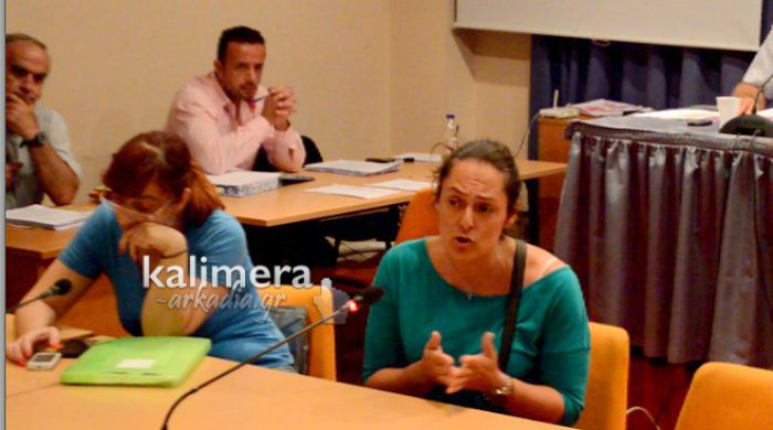 &Eta; &kappa;&rho;&alpha;&upsilon;&gamma;ή &alpha;&gamma;&omega;&nu;ί&alpha;&sigmaf; &mu;&iota;&alpha;&sigmaf; &mu;&eta;&tau;έ&rho;&alpha;&sigmaf; &sigma;&tau;&eta;&nu; &Tau;&rho;ί&pi;&omicron;&lambda;&eta; &gamma;&iota;&alpha; &tau;&omicron; &alpha;&pi;&omicron;&gamma;&epsilon;&upsilon;&mu;&alpha;&tau;&iota;&nu;ό &laquo;&Kappa;&alpha;&rho;&alpha;&mu;&epsilon;&lambda;ό&sigma;&pi;&iota;&tau;&omicron;&raquo; (vd)