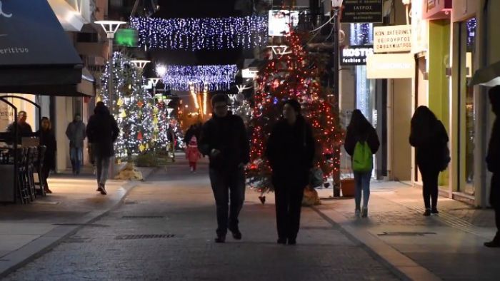 Η στολισμένη Τρίπολη ... μέσα από ένα υπέροχο βίντεο! (vd)