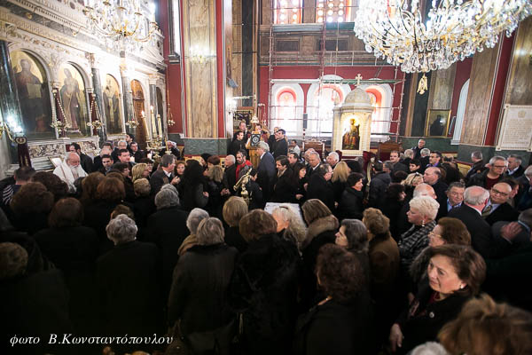 &Theta;&epsilon;ί&alpha; &Lambda;&epsilon;&iota;&tau;&omicron;&upsilon;&rho;&gamma;ί&alpha; &tau;&omicron;&upsilon; &Alpha;&gamma;ί&omicron;&upsilon; &Epsilon;&nu;&delta;ό&xi;&omicron;&upsilon; &Alpha;&pi;&omicron;&sigma;&tau;ό&lambda;&omicron;&upsilon; &Iota;&alpha;&kappa;ώ&beta;&omicron;&upsilon; &tau;&omicron;&upsilon; &Alpha;&delta;&epsilon;&lambda;&phi;&omicron;&theta;έ&omicron;&upsilon; &sigma;&tau;&eta;&nu; &Tau;&rho;ί&pi;&omicron;&lambda;&eta;