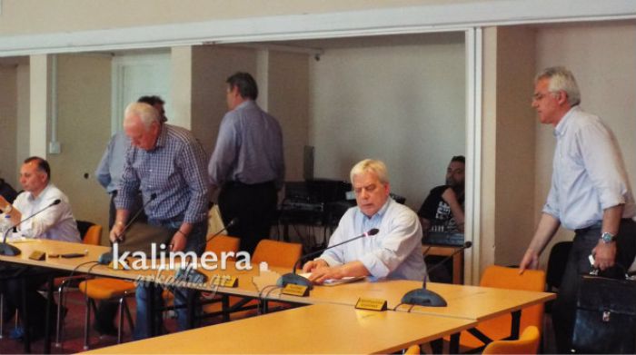 &Alpha;&pi;&omicron;&chi;ώ&rho;&eta;&sigma;&epsilon; &alpha;&pi;ό &tau;&omicron; &Delta;&eta;&mu;&omicron;&tau;&iota;&kappa;ό &Sigma;&upsilon;&mu;&beta;&omicron;ύ&lambda;&iota;&omicron; &eta; &pi;&alpha;&rho;ά&tau;&alpha;&xi;&eta; &Sigma;&mu;&upsilon;&rho;&nu;&iota;ώ&tau;&eta;!