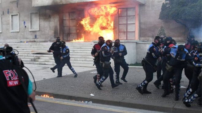 &Alpha;&lambda;&beta;&alpha;&nu;ί&alpha; | &Tau;&rho;&alpha;&upsilon;&mu;&alpha;&tau;ί&epsilon;&sigmaf; &delta;&iota;&alpha;&delta;&eta;&lambda;&omega;&tau;έ&sigmaf; &kappa;&alpha;&iota; &alpha;&sigma;&tau;&upsilon;&nu;&omicron;&mu;&iota;&kappa;&omicron;ί &sigma;&tau;&eta;&nu; &delta;&iota;&alpha;&delta;ή&lambda;&omega;&sigma;&eta; &kappa;&alpha;&tau;ά &tau;&omicron;&upsilon; &Rho;ά&mu;&alpha; (vd)