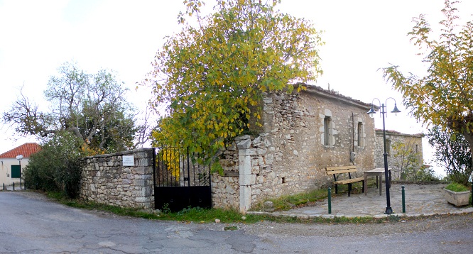 &Sigma;&tau;&omicron; &Epsilon;&Sigma;&Pi;&Alpha; &eta; &alpha;&pi;&omicron;&kappa;&alpha;&tau;ά&sigma;&tau;&alpha;&sigma;&eta; &tau;&omicron;&upsilon; &iota;&sigma;&tau;&omicron;&rho;&iota;&kappa;&omicron;ύ &kappa;&tau;&eta;&rho;ί&omicron;&upsilon; &pi;ύ&rho;&gamma;&omicron;&upsilon; &Pi;&lambda;&alpha;&pi;&omicron;ύ&tau;&alpha; &sigma;&tau;&eta; &Gamma;&omicron;&rho;&tau;&upsilon;&nu;ί&alpha;