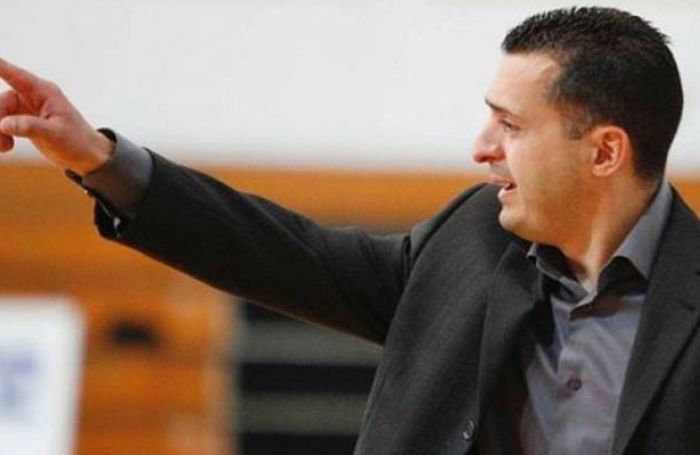 &Delta;&epsilon;&sigma;&pi;&omicron;&tau;ά&kappa;&eta;&sigmaf;: "&Pi;&rho;ό&kappa;&lambda;&eta;&sigma;&eta; &gamma;&iota;&alpha; &mu;έ&nu;&alpha; &omicron; &Alpha;&rho;&kappa;&alpha;&delta;&iota;&kappa;ό&sigmaf; &kappa;&alpha;&iota; &eta; &Alpha;2"