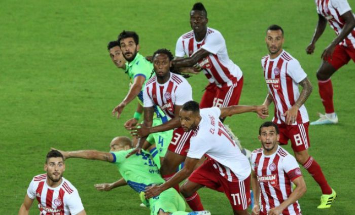 Βαρούχας για Μπαράλες: «Υπάρχει πέναλτι» (vid)