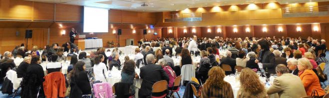 &Beta;&rho;ά&beta;&epsilon;&upsilon;&sigma;&eta; &phi;&omicron;&iota;&tau;&eta;&tau;ώ&nu; &kappa;&alpha;&iota; &pi;&tau;&upsilon;&chi;&iota;&omicron;ύ&chi;&omega;&nu; &Tau;&epsilon;&gamma;&epsilon;ά&tau;&iota;&kappa;&eta;&sigmaf; &kappa;&alpha;&tau;&alpha;&gamma;&omega;&gamma;ή&sigmaf; &sigma;&tau;&eta;&nu; &Alpha;&theta;ή&nu;&alpha; (&epsilon;&iota;&kappa;ό&nu;&epsilon;&sigmaf;)