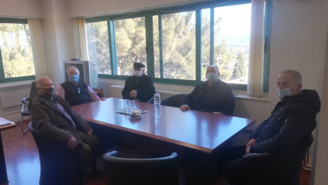 Μεγάλη δωρεά του Συνδέσμου Παντοπωλών Τρίπολης στο Παναρκαδικό Νοσοκομείο!