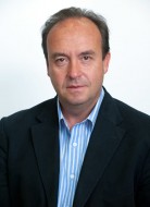 &Tau;&eta;&nu; &pi;&alpha;&rho;&alpha;ί&tau;&eta;&sigma;&eta; &Sigma;&alpha;&mu;&pi;&rho;ά&kappa;&omicron;&upsilon; &zeta;&eta;&tau;ά &omicron; &Pi;&alpha;&upsilon;&lambda;ή&sigmaf;!