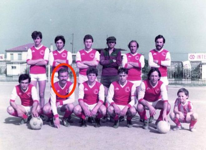 "Έ&phi;&upsilon;&gamma;&epsilon;" &pi;&alpha;&lambda;&iota;ό&sigmaf; &alpha;&theta;&lambda;&eta;&tau;ή&sigmaf; &tau;&omicron;&upsilon; &Alpha;&Omicron; &Nu;&epsilon;&omicron;&chi;&omega;&rho;ί&omicron;&upsilon;