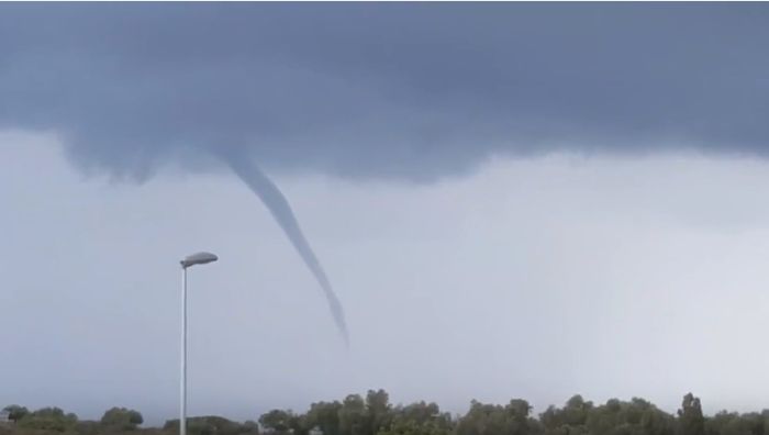 &Epsilon;&nu;&tau;&upsilon;&pi;&omega;&sigma;&iota;&alpha;&kappa;ό: &Delta;&epsilon;ί&tau;&epsilon; &tau;&omicron;&nu; &upsilon;&delta;&rho;&omicron;&sigma;&tau;&rho;ό&beta;&iota;&lambda;&omicron; &pi;&omicron;&upsilon; έ&gamma;&iota;&nu;&epsilon; &omicron;&rho;&alpha;&tau;ό&sigmaf; &sigma;&tau;&alpha; &Chi;&alpha;&nu;&iota;ά! (vd)