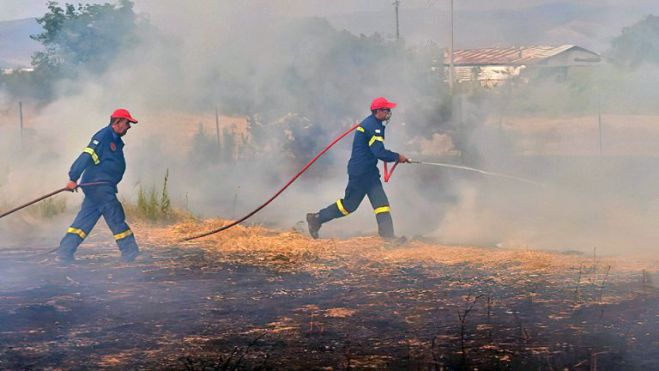 Άμεση παρέμβαση της Πυροσβεστικής και κατάσβεση πυρκαγιάς στην Τεγέα
