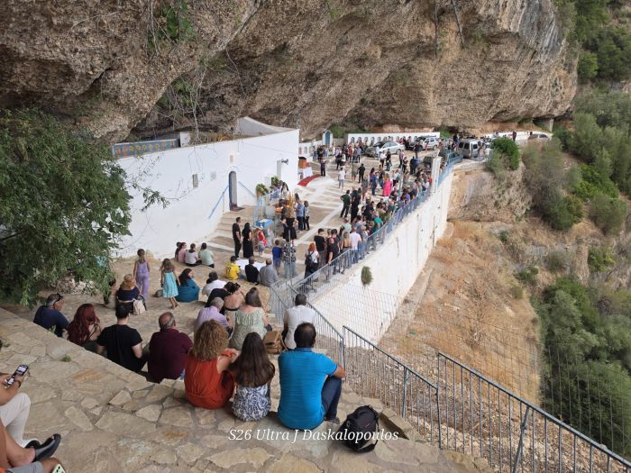 &Chi;ώ&rho;&alpha; &Gamma;&omicron;&rho;&tau;&upsilon;&nu;ί&alpha;&sigmaf; | &Epsilon;&sigma;&pi;&epsilon;&rho;&iota;&nu;ή &Theta;&epsilon;ί&alpha; &Lambda;&epsilon;&iota;&tau;&omicron;&upsilon;&rho;&gamma;ί&alpha; &sigma;&tau;&omicron; &Iota;&sigma;&tau;&omicron;&rho;&iota;&kappa;ό &Pi;&rho;&omicron;&sigma;&kappa;ύ&nu;&eta;&mu;&alpha; &tau;&eta;&sigmaf; &Tau;ί&mu;&iota;&alpha;&sigmaf; &Zeta;ώ&nu;&eta;&sigmaf; &tau;&eta;&sigmaf; &Theta;&epsilon;&omicron;&tau;ό&kappa;&omicron;&upsilon; (&epsilon;&iota;&kappa;ό&nu;&epsilon;&sigmaf;)