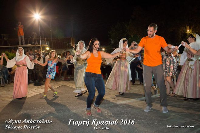 "&Gamma;&iota;&omicron;&rho;&tau;ή &kappa;&rho;&alpha;&sigma;&iota;&omicron;ύ" &tau;&eta;&nu; &Kappa;&upsilon;&rho;&iota;&alpha;&kappa;ή &sigma;&tau;&alpha; &Pi;&epsilon;&lambda;&epsilon;&tau;ά &Kappa;&upsilon;&nu;&omicron;&upsilon;&rho;ί&alpha;&sigmaf;!