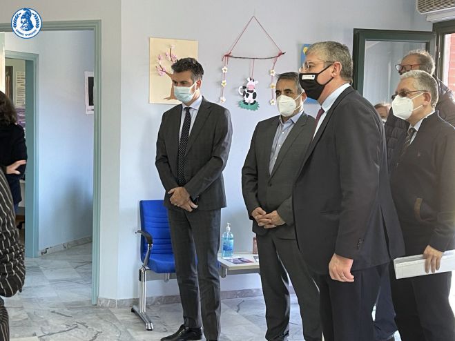 &Kappa;ώ&sigma;&tau;&alpha;&sigmaf; &Tau;&zeta;&iota;&omicron;ύ&mu;&eta;&sigmaf;: &laquo;&Sigma;&tau;&epsilon;&kappa;ό&mu;&alpha;&sigma;&tau;&epsilon; &sigma;&tau;&omicron; &pi;&lambda;&epsilon;&upsilon;&rho;ό &tau;&omega;&nu; &gamma;&upsilon;&nu;&alpha;&iota;&kappa;ώ&nu; &theta;&upsilon;&mu;ά&tau;&omega;&nu; &beta;ί&alpha;&sigmaf;&raquo;