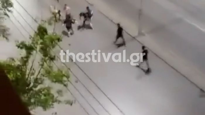 Ά&gamma;&rho;&iota;&omicron; &xi;ύ&lambda;&omicron; &mu;&epsilon;&tau;&alpha;&xi;ύ &alpha;&lambda;&lambda;&omicron;&delta;&alpha;&pi;ώ&nu; &sigma;&tau;&eta; &Theta;&epsilon;&sigma;&sigma;&alpha;&lambda;&omicron;&nu;ί&kappa;&eta; - &Sigma;&omicron;&kappa;ά&rho;&epsilon;&iota; &eta; &beta;&iota;&alpha;&iota;ό&tau;&eta;&tau;&alpha; (vd)