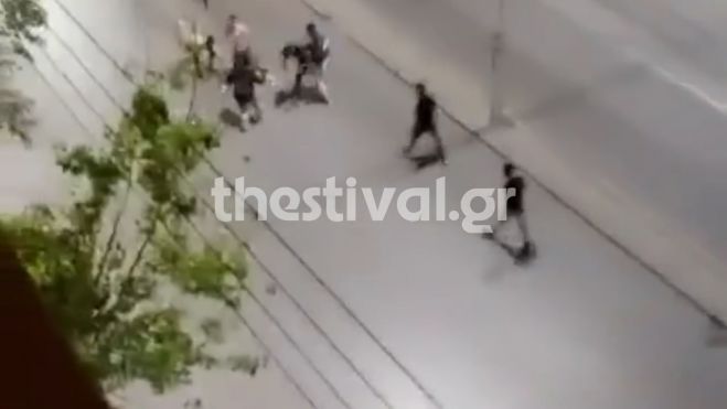 Ά&gamma;&rho;&iota;&omicron; &xi;ύ&lambda;&omicron; &mu;&epsilon;&tau;&alpha;&xi;ύ &alpha;&lambda;&lambda;&omicron;&delta;&alpha;&pi;ώ&nu; &sigma;&tau;&eta; &Theta;&epsilon;&sigma;&sigma;&alpha;&lambda;&omicron;&nu;ί&kappa;&eta; - &Sigma;&omicron;&kappa;ά&rho;&epsilon;&iota; &eta; &beta;&iota;&alpha;&iota;ό&tau;&eta;&tau;&alpha; (vd)