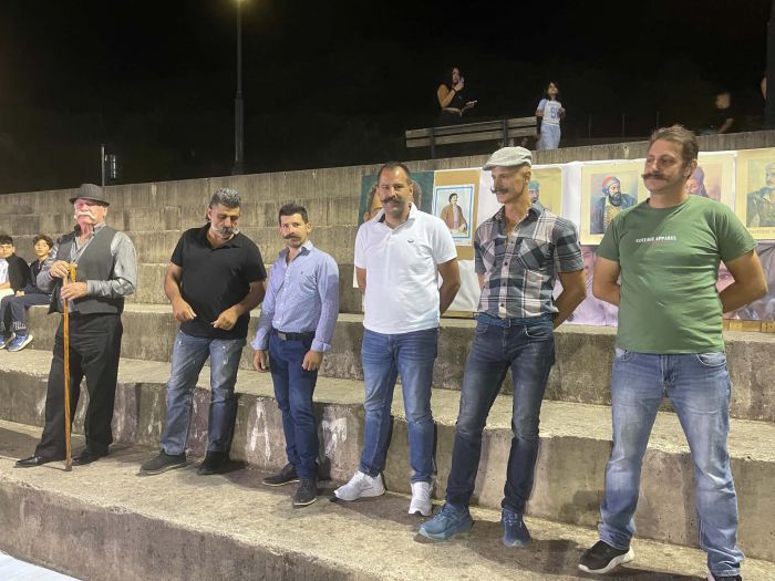 &Gamma;&iota;&omicron;&rho;&tau;ή &sigma;&alpha;&rho;&delta;έ&lambda;&alpha;&sigmaf; &sigma;&tau;&omicron; &Beta;&epsilon;&lambda;&eta;&mu;ά&chi;&iota; | &Beta;&rho;&alpha;&beta;&epsilon;ύ&tau;&eta;&kappa;&epsilon; &tau;&omicron; ... &omega;&rho;&alpha;&iota;ό&tau;&epsilon;&rho;&omicron; &mu;&omicron;&upsilon;&sigma;&tau;ά&kappa;&iota;! (&epsilon;&iota;&kappa;ό&nu;&epsilon;&sigmaf;)