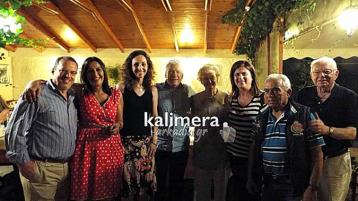 &Chi;&omicron;&rho;&epsilon;&upsilon;&tau;&iota;&kappa;ή &sigma;&upsilon;&nu;ά&nu;&tau;&eta;&sigma;&eta; &pi;&rho;&omicron;&sigmaf; &tau;&iota;&mu;ή &tau;&omicron;&upsilon; &Pi;. &Tau;&sigma;&iota;&alpha;&mu;&omicron;ύ&lambda;&omicron;&upsilon; &laquo;&xi;ύ&pi;&nu;&eta;&sigma;&epsilon;&raquo; &alpha;&nu;&alpha;&mu;&nu;ή&sigma;&epsilon;&iota;&sigmaf; &sigma;&tau;&eta;&nu; &Tau;&rho;ί&pi;&omicron;&lambda;&eta; (vd)