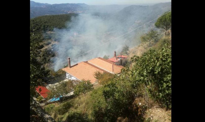 Υπό έλεγχο η φωτιά στο χωριό Μάρκου Γορτυνίας