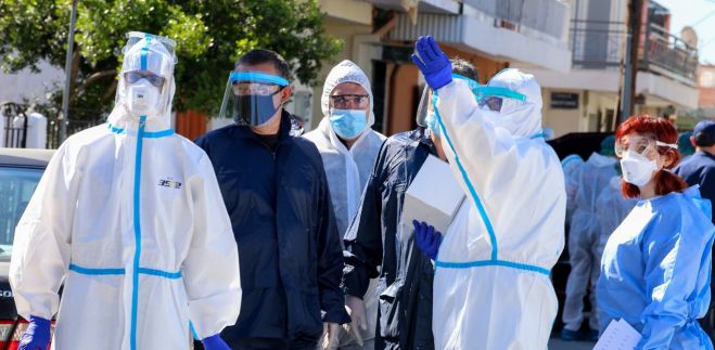 &Mu;ό&sigma;&iota;&alpha;&lambda;&omicron;&sigmaf;: "&Delta;&epsilon;&nu; &alpha;&nu;&tau;έ&chi;&omicron;&upsilon;&mu;&epsilon; &delta;&epsilon;ύ&tau;&epsilon;&rho;&omicron; lockdown"