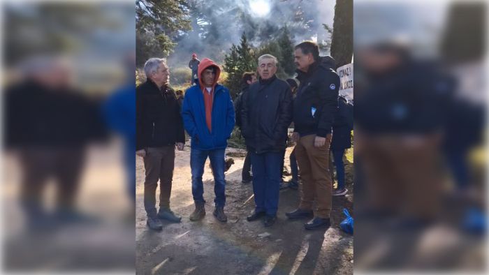 &Mu;ά&kappa;&alpha;&rho;&eta;&sigmaf;-&Phi;&alpha;&rho;ά&nu;&tau;&omicron;&sigmaf; | SOS &alpha;&pi;ό &tau;&omicron;&nu; &Pi;ά&rho;&nu;&omega;&nu;&alpha; - &laquo;&Alpha;&delta;&iota;&alpha;&nu;ό&eta;&tau;&eta;&raquo; &eta; &kappa;&alpha;&tau;&alpha;&sigma;&tau;&rho;&omicron;&phi;ή &sigma;&tau;&eta;&nu; &kappa;&alpha;&rho;&delta;&iota;ά &tau;&omicron;&upsilon; &epsilon;&lambda;&alpha;&tau;&omicron;&delta;ά&sigma;&omicron;&upsilon;&sigmaf;