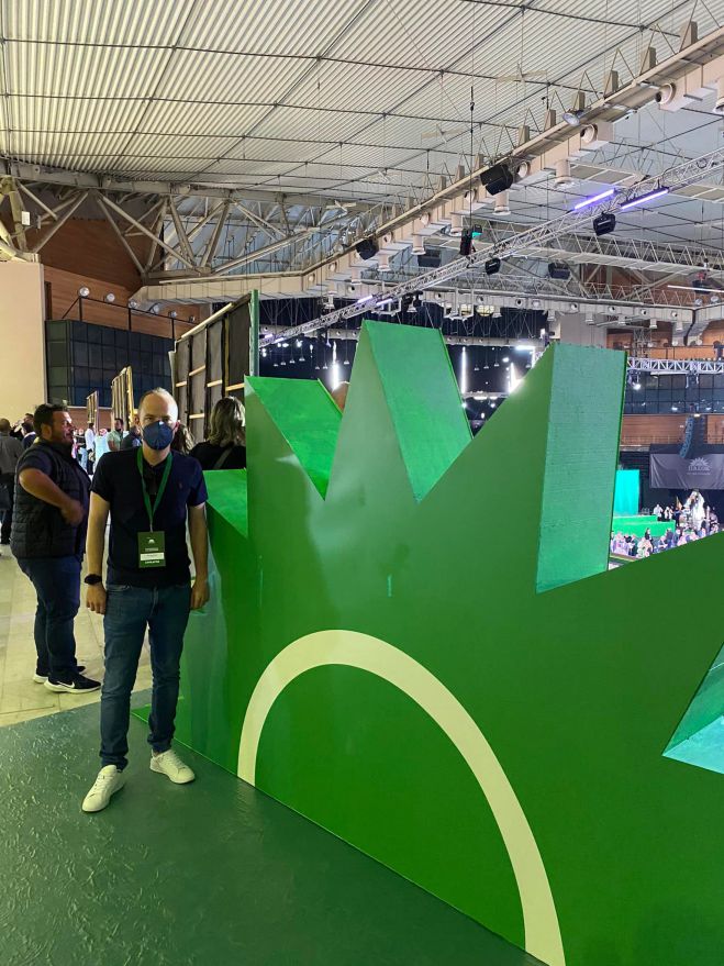 &Pi;&Alpha;&Sigma;&Omicron;&Kappa; - &Kappa;ί&nu;&eta;&mu;&alpha; &Alpha;&lambda;&lambda;&alpha;&gamma;ή&sigmaf; | &Sigma;&tau;&eta;&nu; &Kappa;&epsilon;&nu;&tau;&rho;&iota;&kappa;ή &Epsilon;&pi;&iota;&tau;&rho;&omicron;&pi;ή &epsilon;&kappa;&lambda;έ&chi;&tau;&eta;&kappa;&epsilon; &omicron; &Alpha;&nu;&delta;&rho;έ&alpha;&sigmaf; &Sigma;&upsilon;&rho;&epsilon;&gamma;&gamma;έ&lambda;&alpha;&sigmaf;