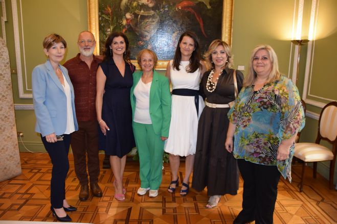 &Sigma;&eta;&mu;&alpha;&nu;&tau;&iota;&kappa;ή &sigma;&upsilon;&nu;&epsilon;&rho;&gamma;&alpha;&sigma;ί&alpha; &tau;&omicron;&upsilon; 2&omicron;&upsilon; &pi;&rho;ό&tau;&upsilon;&pi;&omicron;&upsilon; &Gamma;&upsilon;&mu;&nu;&alpha;&sigma;ί&omicron;&upsilon; &Tau;&rho;ί&pi;&omicron;&lambda;&eta;&sigmaf; &mu;&epsilon; &tau;&eta;&nu; &Iota;&tau;&alpha;&lambda;&iota;&kappa;ή &Sigma;&chi;&omicron;&lambda;ή &Alpha;&theta;&eta;&nu;ώ&nu; (&epsilon;&iota;&kappa;ό&nu;&epsilon;&sigmaf;)